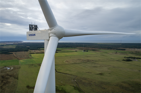 Vestas sees profits fall despite higher revenues in 2020