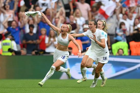 Chloe Kelly celebrates scoring the winning goal in England's 2-1 victory over Germany at Wembley. Getty Images