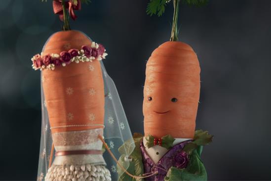 Aldi Christmas finalé features musical performance from Kevin the Carrot