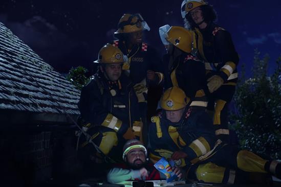 Walkers "When life gives you potatoes, make crisps" by VCCP