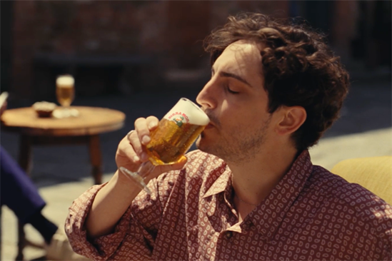 Birra Moretti "Pull up a chair" by Lucky Generals