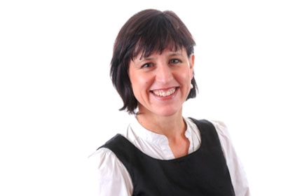 healthcare comms: Tudor Reilly MD Julie Walters