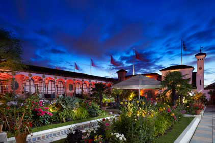 Kensington Roof Gardens: stays with incumbent