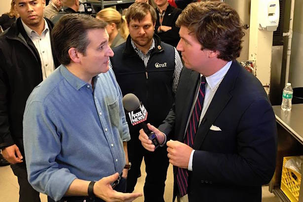 Cruz chatting with Fox News' Tucker Carlson. (Image via Cruz's Facebook page).