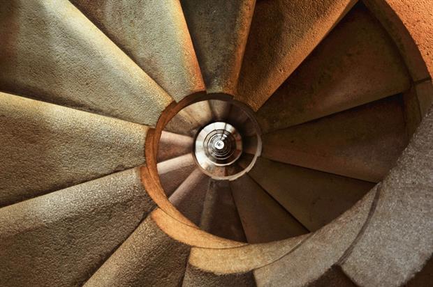Circular economy - Staircase (Pixabay)
