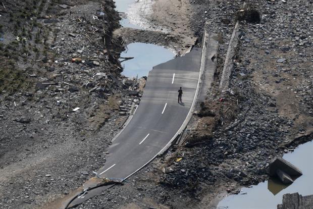The destroyed B267 federal highway near Mayschoss in western Germany, on July 23, days after floods caused major damage in the Ahr region. Photo: Christof Stache / AFP via Getty Images