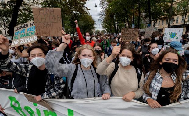 Protesters at a Fridays for Future demonstration in Vienna, 24 September. EU and national leaders are under mounting pressure to make this year's UN climate talks a success. Photo: Joe Klamar/AFP via Getty Images