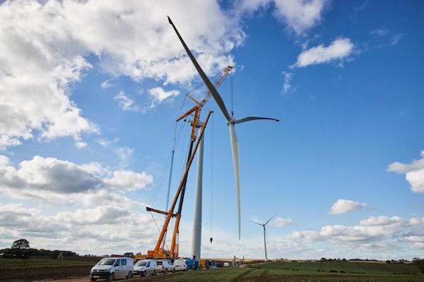 Renewables - Rotor installation at UK onshore wind farm (Banks Group)