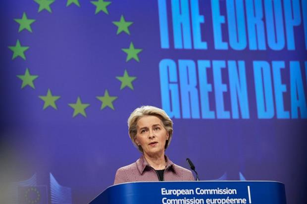 Comission president Ursula von der Leyen at a press conference on Thursday: “We have to get better with the NDCs… global warming is progressing faster than expected.” Photo: Dati Bendo / EC