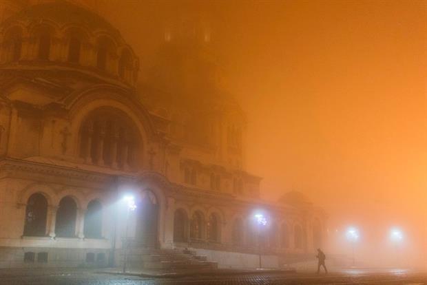 Alexander Nevski cathedral amid the smog in Sofia, December 2018. Bulgaria will face legal action at the ECJ over its failure to tackle air pollution. Photo: Dimitar Dilkoff/AFP via Getty Images