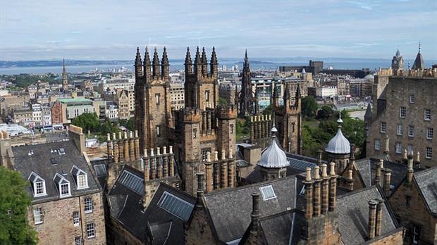 General - view of Edinburgh, Scotland (Pixabay)