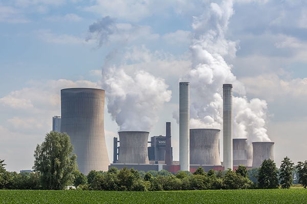 Energy, coal plant in Germany (photograph: Tobias Arhelger/123RF)
