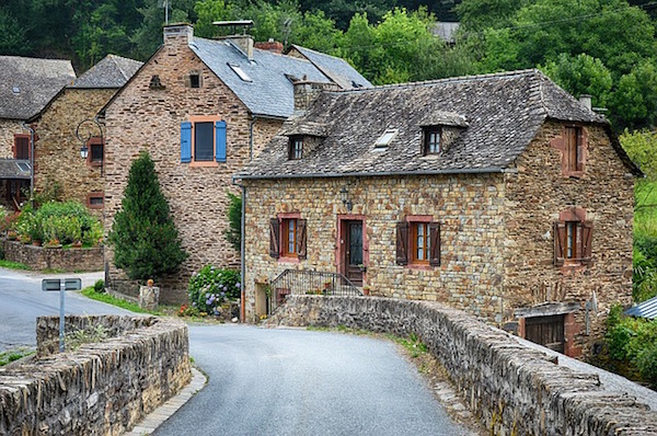 France - old houses (Pixabay)