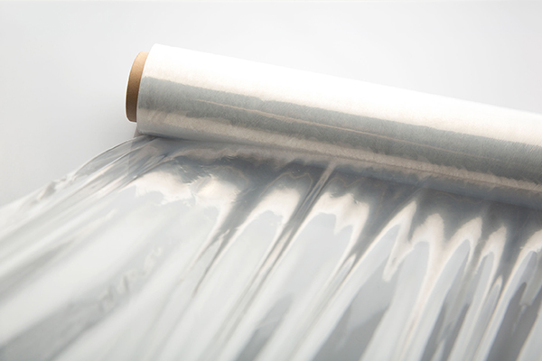 Products, plastic film (photograph: Сергей Тряпицын/123RF)