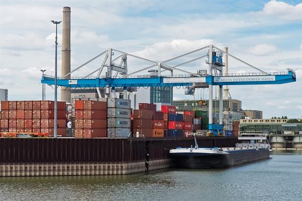 Transport - port goods trade (Pixabay)