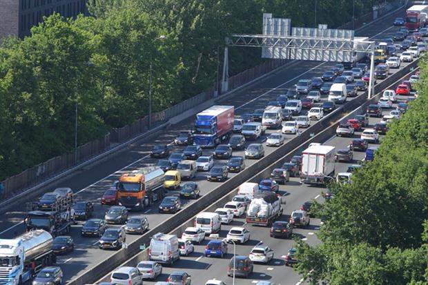 SDG indicators look at the average CO2 emissions of new passenger cars but do not reveal that the number of passenger cars has been increasing (Photo by Paulo Amorim/NurPhoto via Getty Images)
