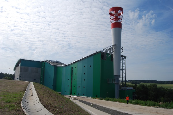 The nearly complete plant