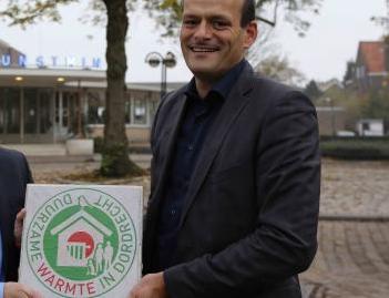 Mr van der Linden and the paving slab