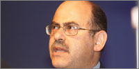 Dr Laurence Buckman