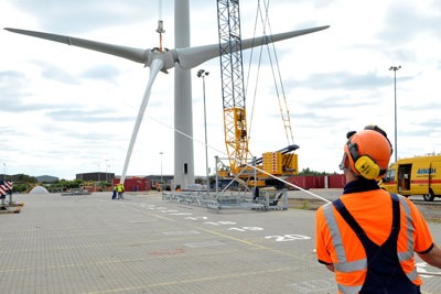 Construction of the UK’s latest onshore wind turbine at Ford’s Dagenham plant in Essex. Planning reforms may not help such projects (photo: Ecotricity)