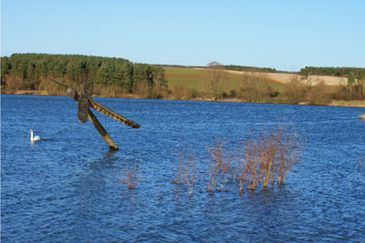 Anglian Water has a permit to take water out of the river Nene to fill the Pitsford Water reservoir (photo: Black Kite CC-BY-SA-3.0)