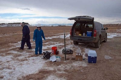 US EPA staff obtaining monitoring samples in Pavillion, Wyoming (US Environmental Protection Agency)