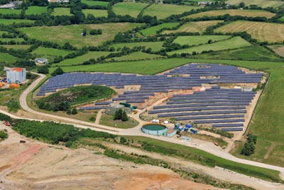Panels on Wheal Jane Solar Farm in Cornwall. Credit: Solarcentrury