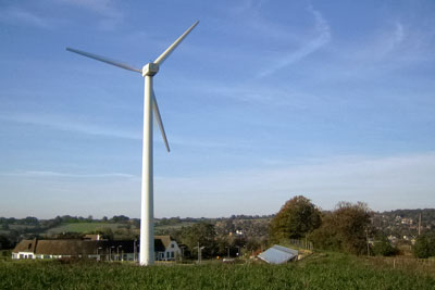 Local councils are starting to enforce buffer zones between wind farms and homes (credit: Nigel Cox, CC by SA 2.0)