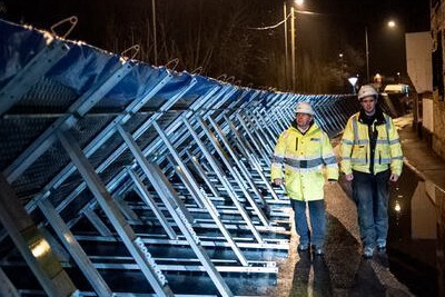 Temporary flood defences along the river Severn at Bewdley, Worcestershire (photograph: Environment Agency)