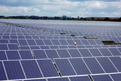 Lightsource Renewable Energy solar farm near Newark on Trent