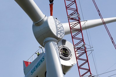 The 402MW Dudgeon offshore wind farm will use Siemens' 154 metre wide, 6MW wind turbines (photograph: Siemens)