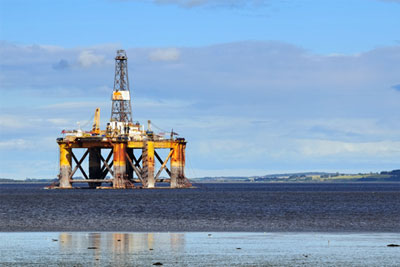 Respondents said there is a lack of permitted treatment facilities to deal with onshore disposal of water from oil and gas installations (photograph: _fla/rf123)