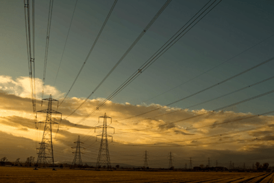 The UK has pledged to decarbonise its electricity grid by 2030 (photograph: Stephen McCluskey/123RF)