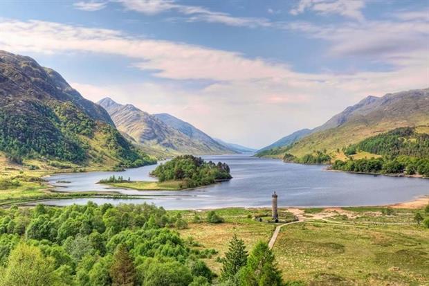 Loch Shiel in Glenfinnan (photograph: Marcin Sylwia Ciesielski/123RF)