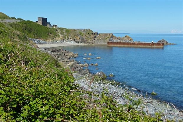 Dean quarry on the Lizard peninsula (photograph: Andrew/CC BY 2.0)
