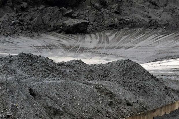 Risks to investor returns persist because of 'stranded assets' such as coal reserves (Photograph: Pilens/123rf)