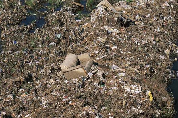 Action is needed to keep furniture out of landfill (©Visions-of-America / 123rf)