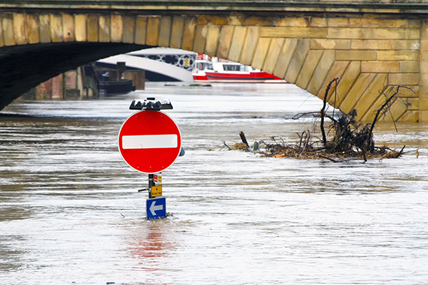 Reinsurance cover needs to be linked to improvements in flood and climate change resilience say LSE researchers . Photograph: ronfromyork/123RF