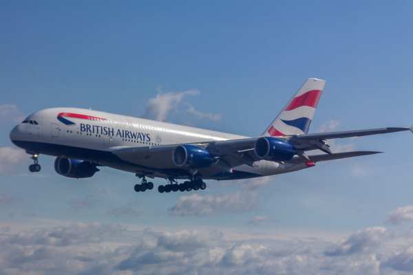 The Transport Committee wants to see more routes opened up from an expanded Heathrow Airport. Photograph: manganganath / 123RF