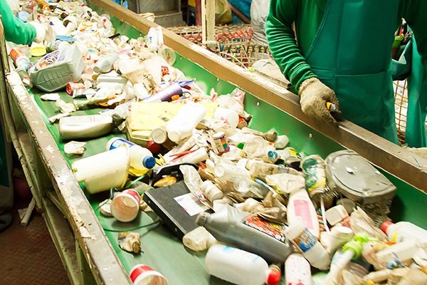 The ESA has made recomendations it says are essential in boosting national recycling rates. Photograph: Patibutkan Singsoot/123RF