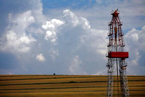 DECC claims stringent conditions governing impact of shale gas on UK carbon emissions can be met. Photograph: Bizoon / 123RF