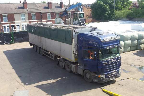About 4,000 tonnes of waste was cleared from the site at Slack Lane, Derby. Photograph: Environment Agency