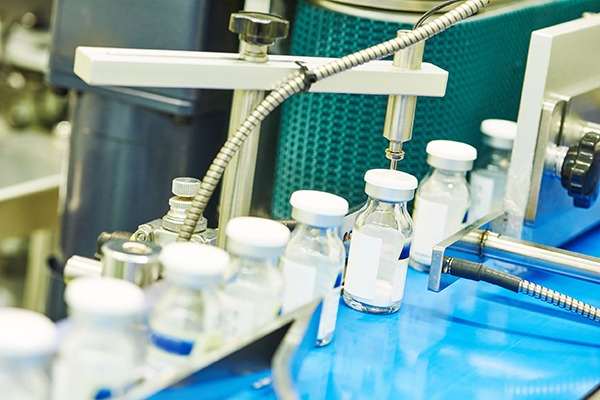 The pharmaceutical and chemical sector has the potential to save £800m through greater resource efficiency. Photograph: Dmitry Kalinovsky/123RF