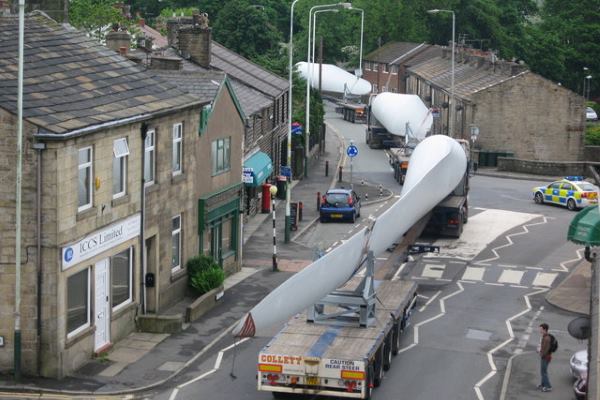 Wind turbine blades passing through an English village. Photograph: Paul Anderson CC BY-SA 2.0