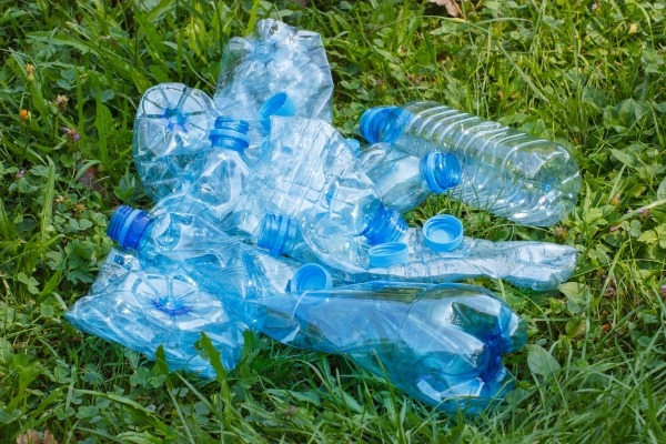 plastic bottles on ground Photograph: Ratmaner/123RF