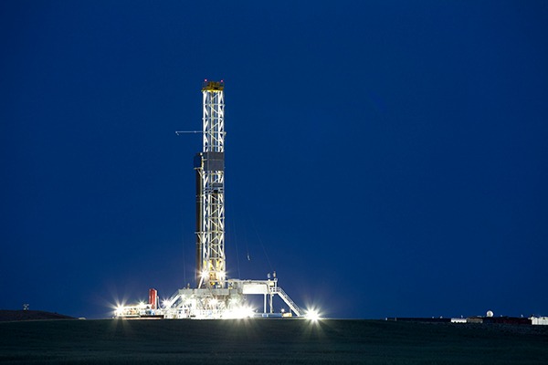 Fracking rig at night