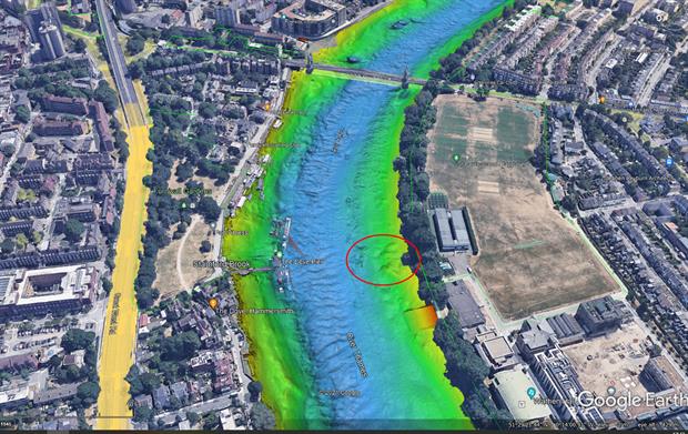 Scan image showing the impact of wet wipes on the Thames riverbed. Image: Thames21