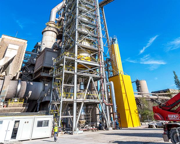 LEILAC's reactor captures CO2 produced during cement production. Image: Heidelberg Cement / LEILAC