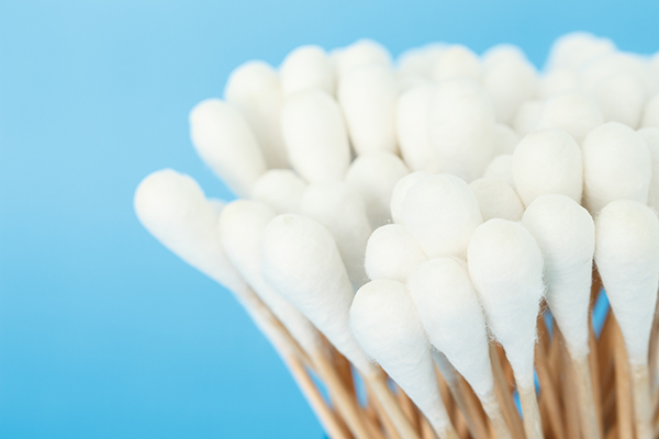 Cotton buds