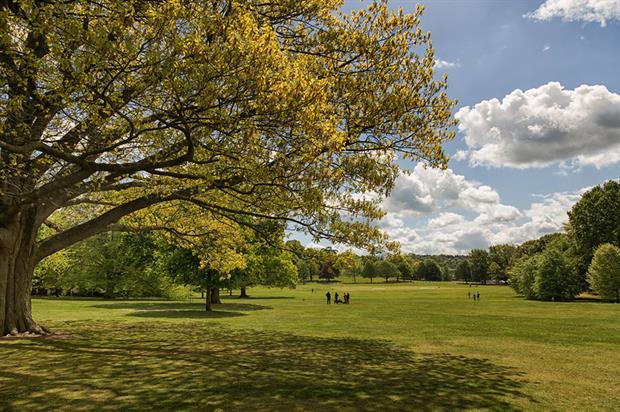 Bramcote Hills - image: Flickr/Brian Fagan (CC BY 2.0)